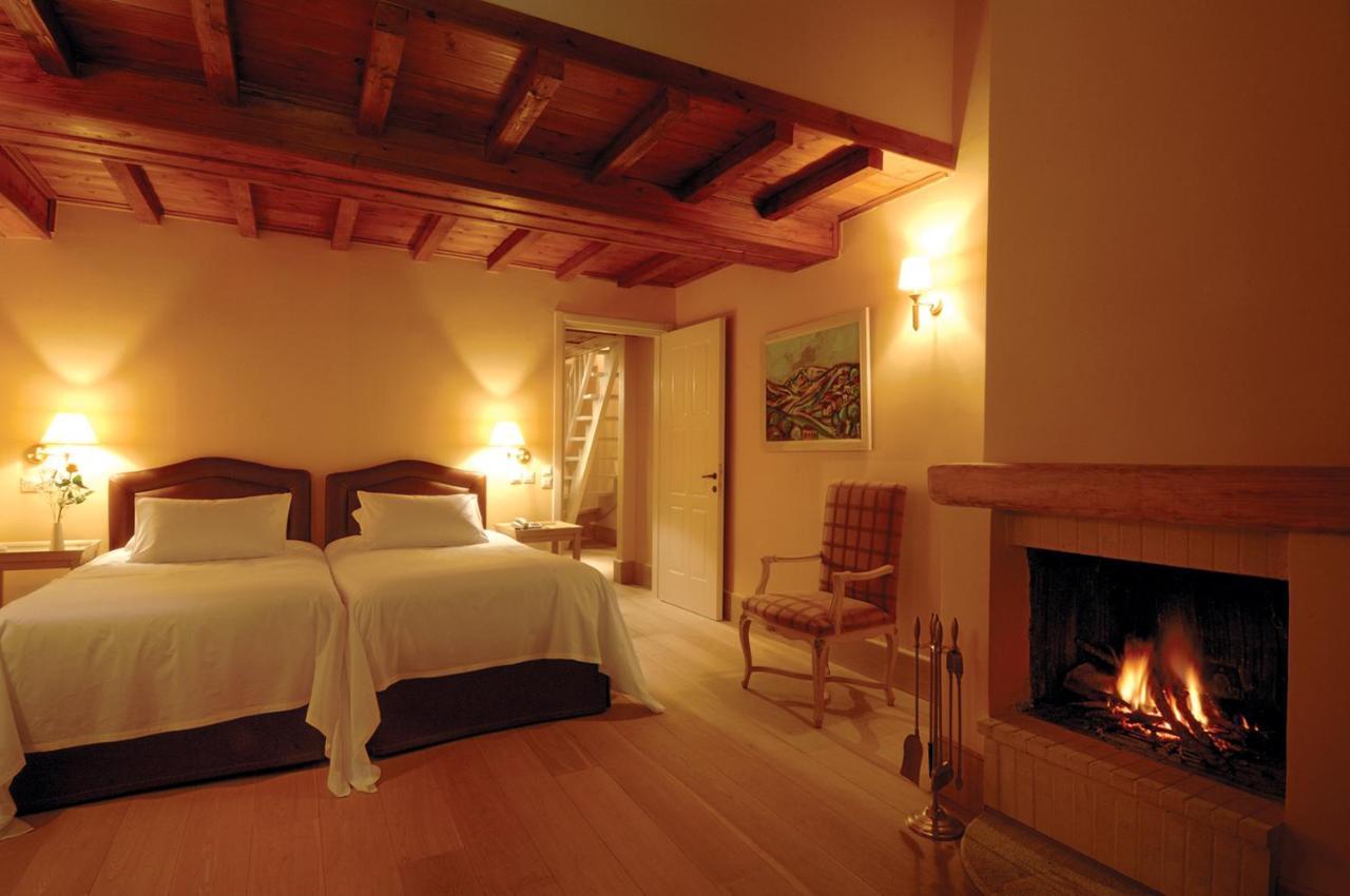 Santa Marina Arachova Hotel מראה חיצוני תמונה
